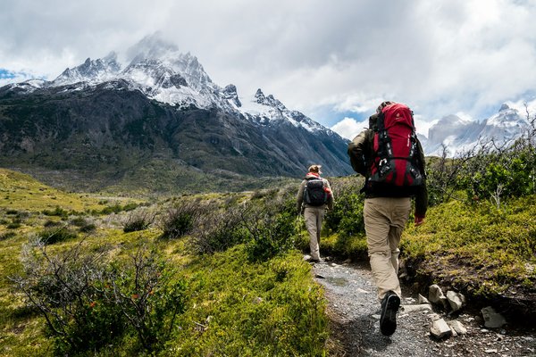 Quels sont les meilleurs sentiers pour une randonnée dans les montagnes de Tatras en Slovaquie?